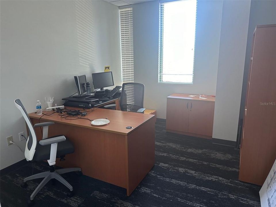 North Suite - 0ffice