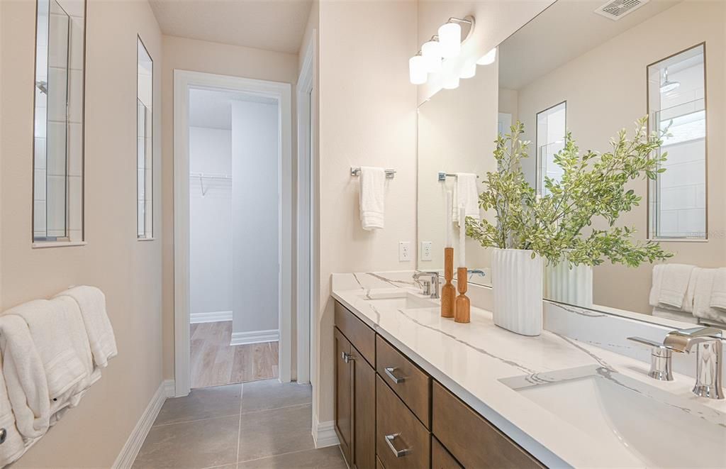 Modern Owner's Bathroom