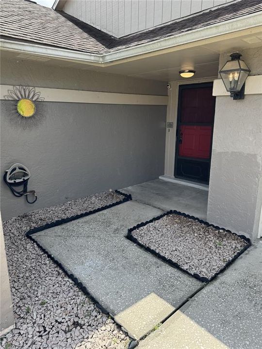 For Rent: $2,395 (3 beds, 2 baths, 1596 Square Feet)