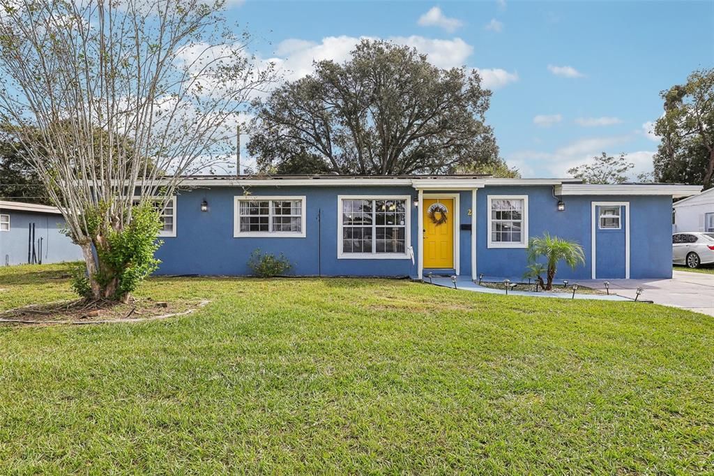 For Sale: $343,990 (3 beds, 2 baths, 1445 Square Feet)