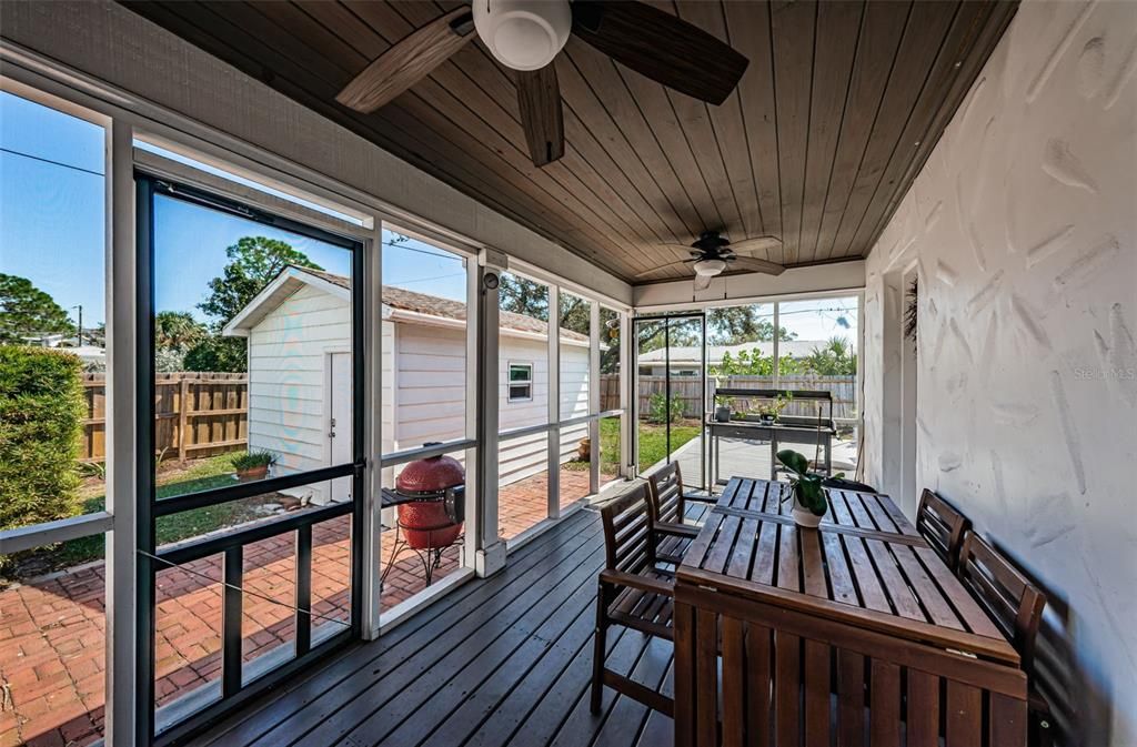 Screened Porch