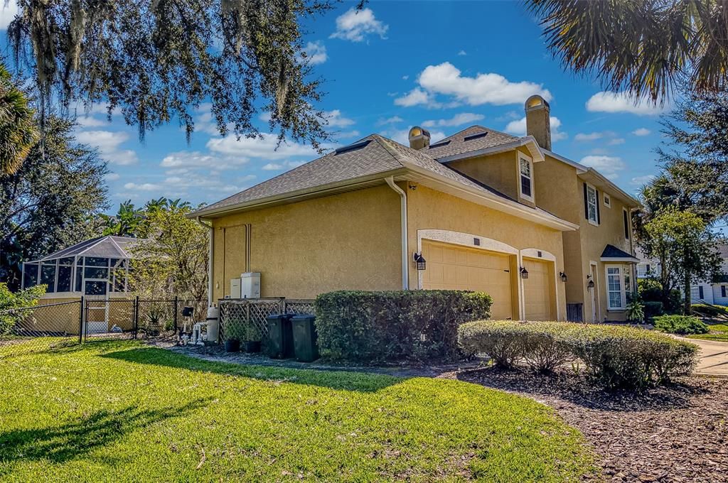 For Sale: $735,000 (3 beds, 3 baths, 3490 Square Feet)