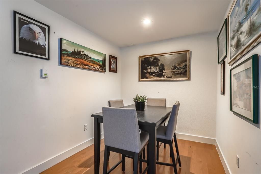 For Sale: $549,000 (2 beds, 2 baths, 1265 Square Feet)