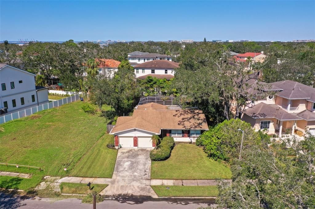 For Sale: $1,150,000 (3 beds, 2 baths, 1963 Square Feet)