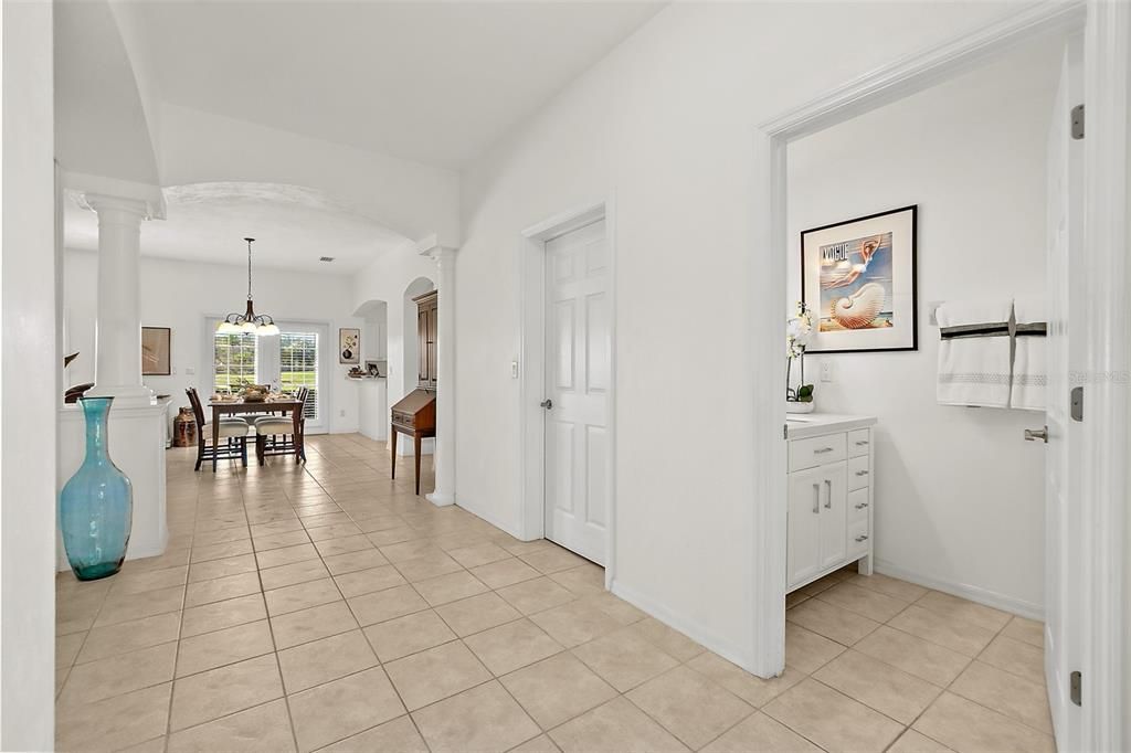 For Sale: $549,900 (2 beds, 2 baths, 1837 Square Feet)