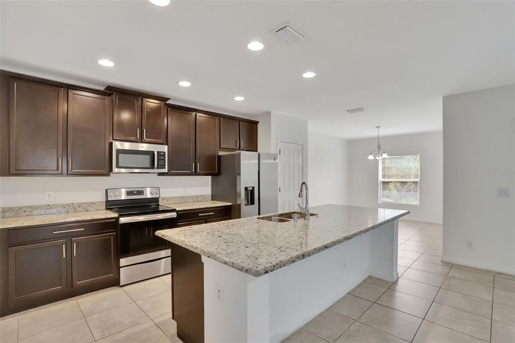 Open kitchen with breakfast bar