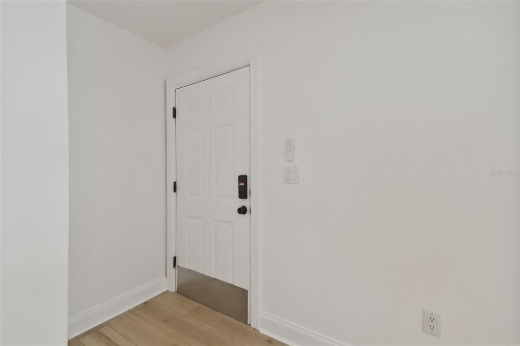 For Sale: $439,000 (4 beds, 2 baths, 1775 Square Feet)