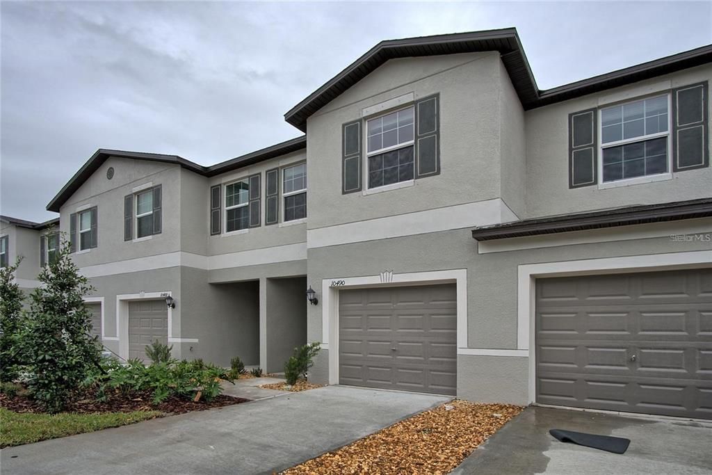 Active With Contract: $2,100 (3 beds, 2 baths, 1580 Square Feet)