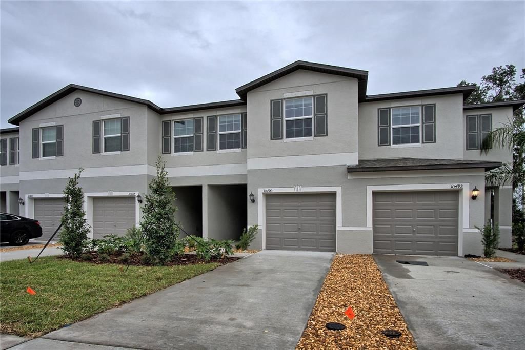 Active With Contract: $2,100 (3 beds, 2 baths, 1580 Square Feet)