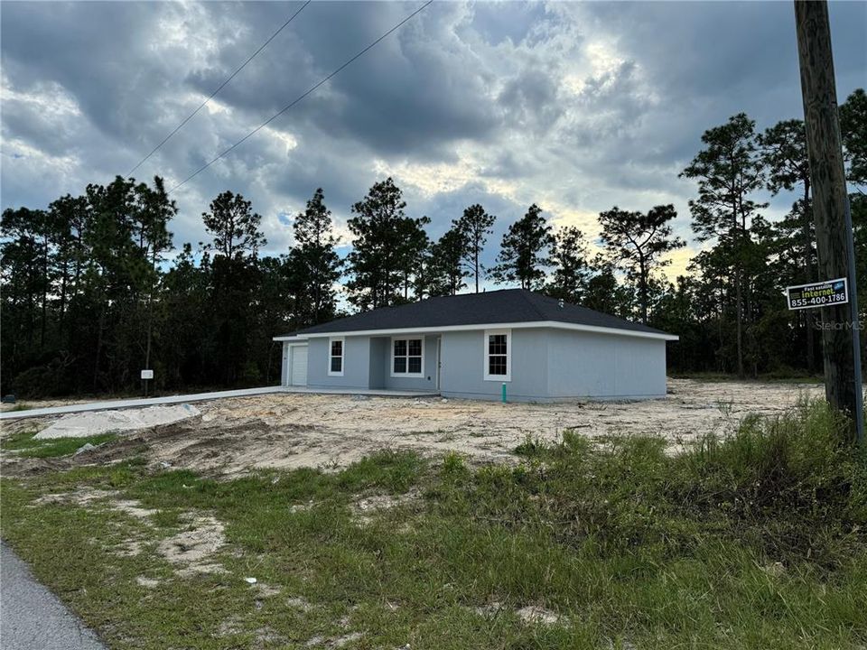 Active With Contract: $229,000 (3 beds, 2 baths, 1232 Square Feet)