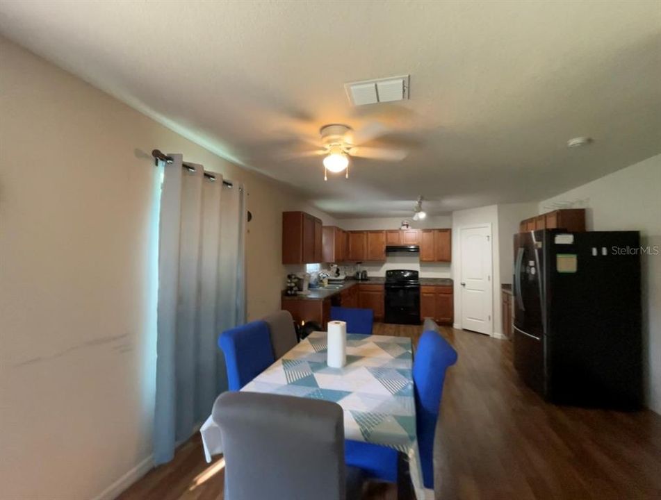 For Sale: $319,990 (4 beds, 2 baths, 2024 Square Feet)