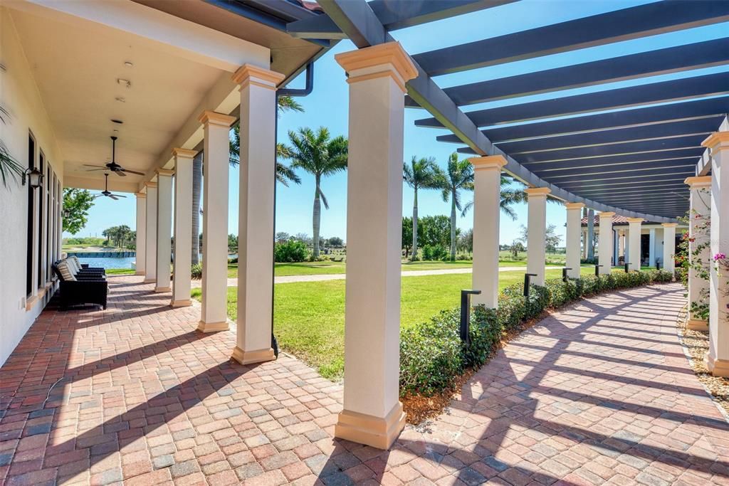 Welcome to Sarasota National Amenities