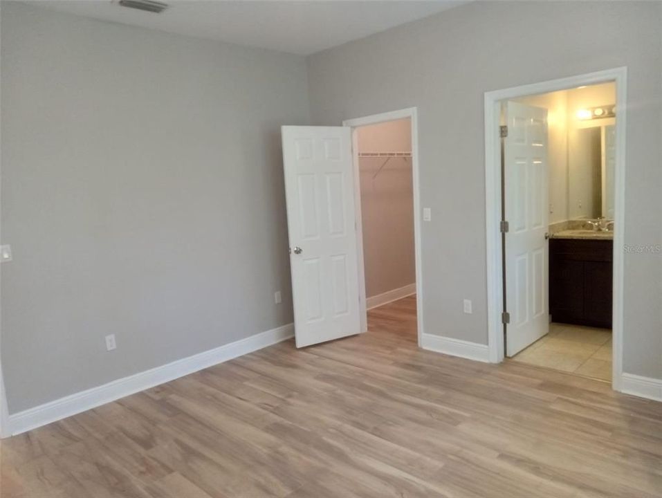 For Rent: $1,500 (2 beds, 2 baths, 923 Square Feet)