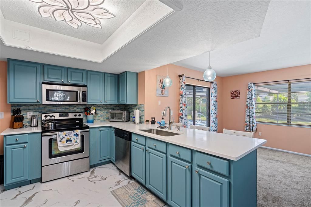 For Sale: $354,900 (2 beds, 2 baths, 1588 Square Feet)