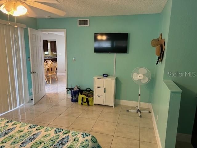 For Rent: $1,775 (3 beds, 2 baths, 1198 Square Feet)