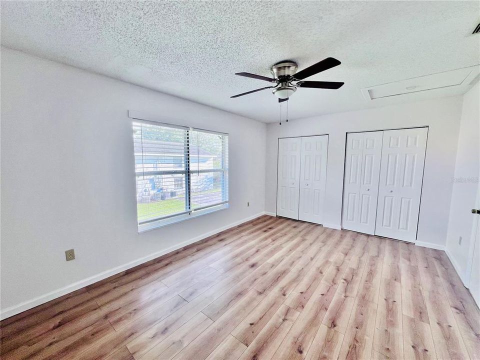 For Rent: $1,150 (1 beds, 1 baths, 715 Square Feet)