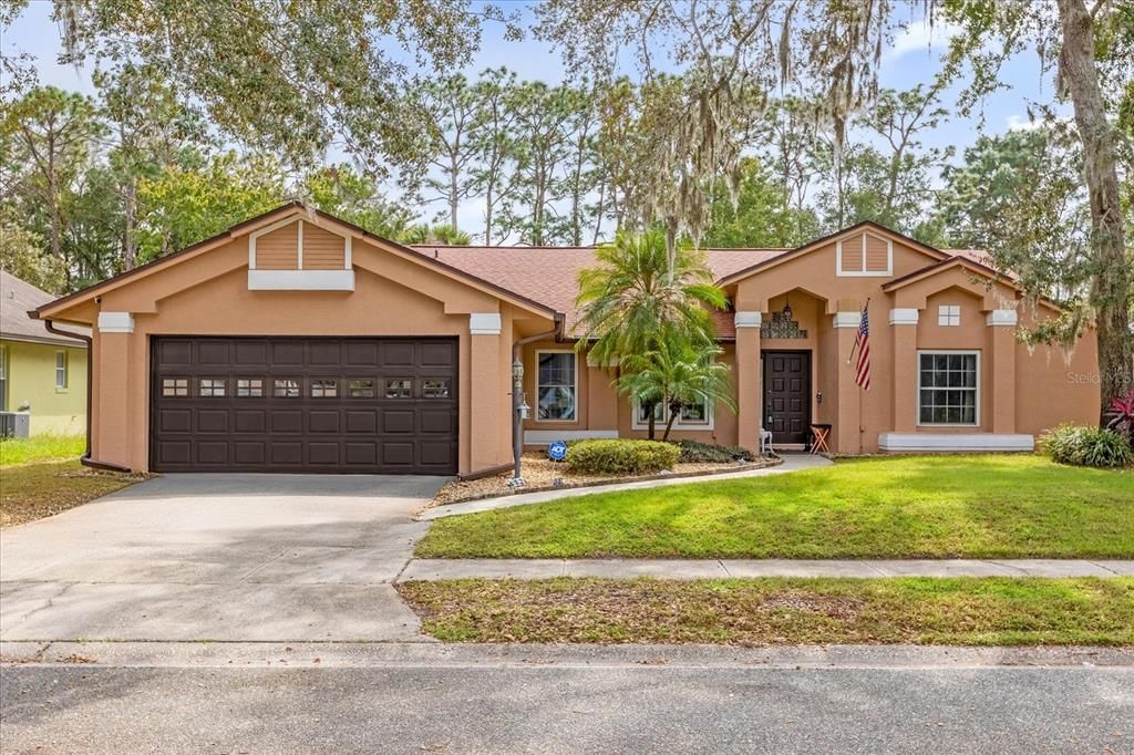 For Sale: $465,000 (3 beds, 2 baths, 1966 Square Feet)