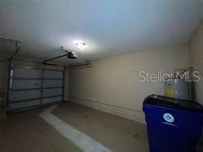 For Rent: $2,150 (3 beds, 2 baths, 1880 Square Feet)