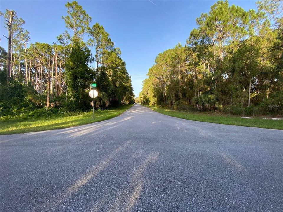 На продажу: $20,000 (0.23 acres)