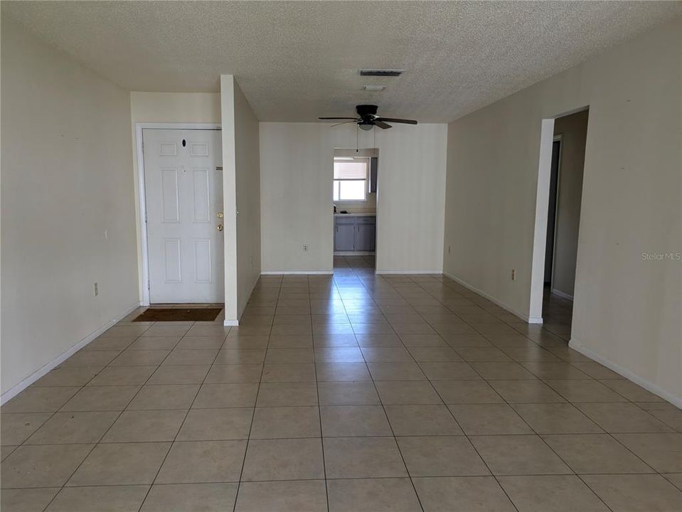 For Sale: $174,999 (2 beds, 2 baths, 1125 Square Feet)