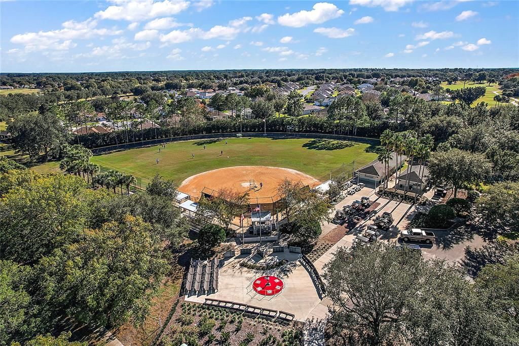 For Sale: $459,000 (2 beds, 2 baths, 2339 Square Feet)