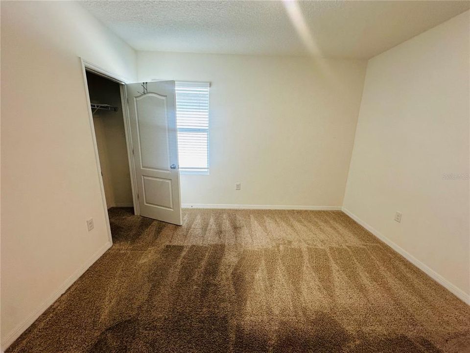 For Rent: $2,400 (3 beds, 2 baths, 1680 Square Feet)