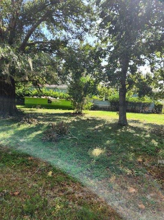 Nice lot with shade trees