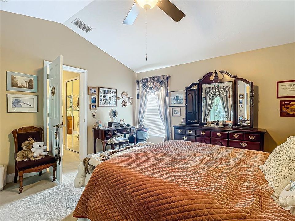 high ceilings in the main bedroom