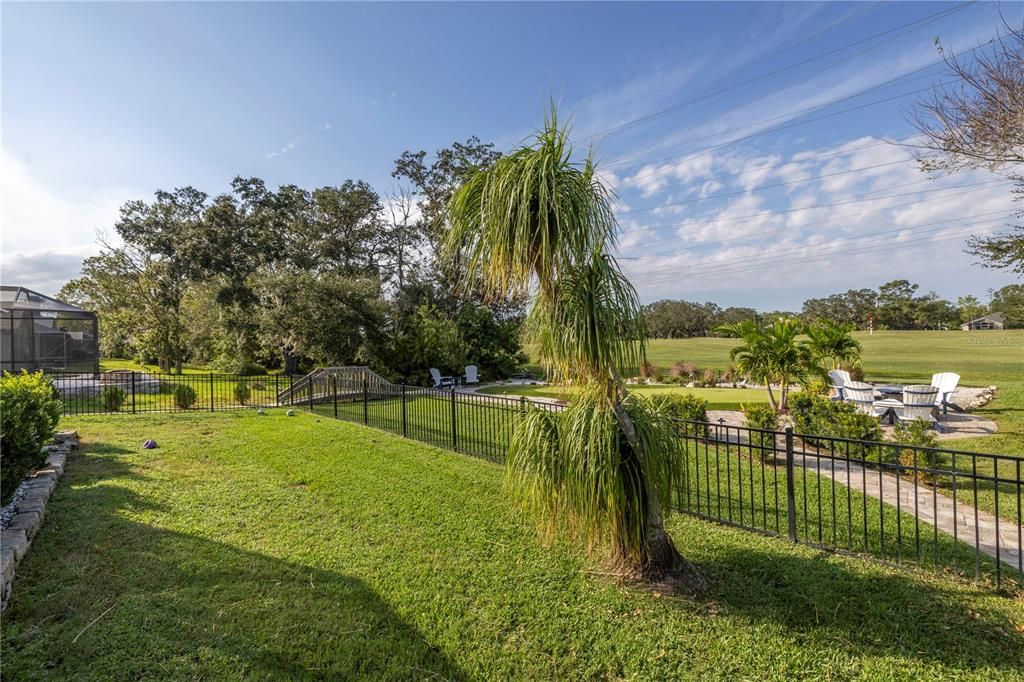 For Sale: $695,000 (3 beds, 2 baths, 1971 Square Feet)