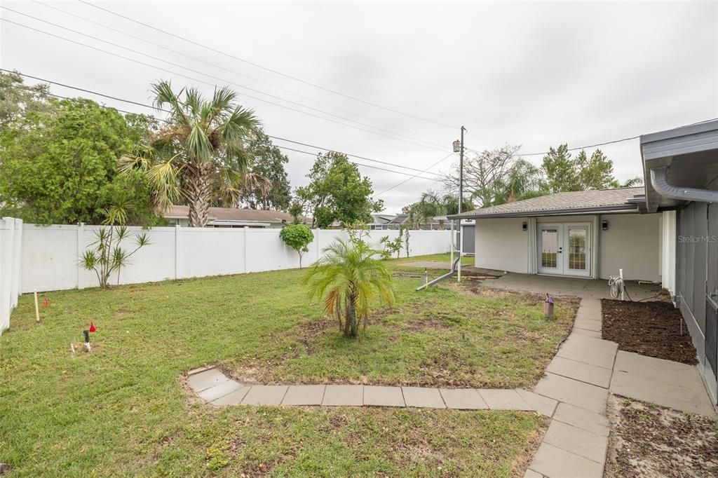 Active With Contract: $497,900 (3 beds, 3 baths, 1516 Square Feet)