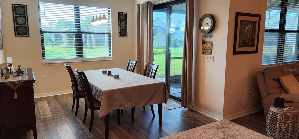 Dining Room opens to Lanai