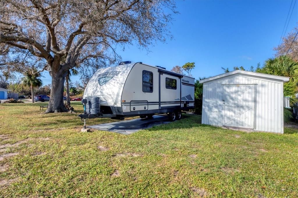 For Sale: $449,000 (3 beds, 2 baths, 1344 Square Feet)