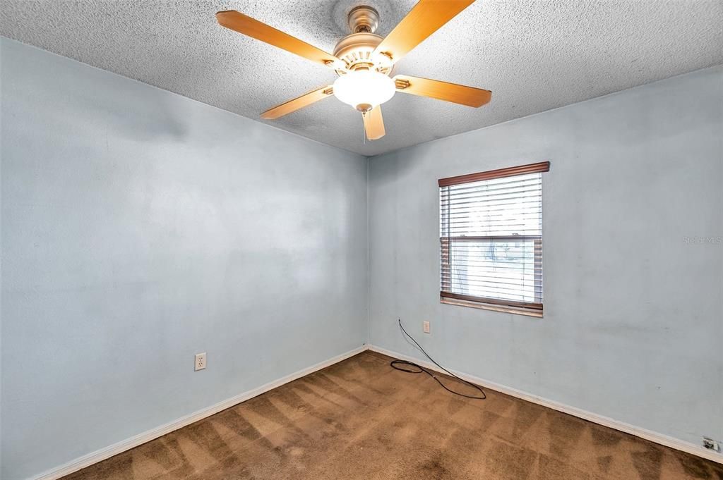 For Sale: $199,000 (3 beds, 2 baths, 1135 Square Feet)