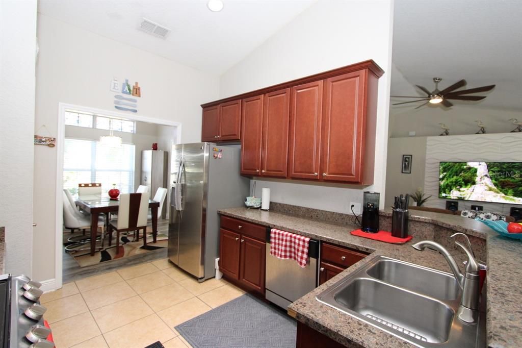 For Sale: $415,000 (4 beds, 2 baths, 2084 Square Feet)