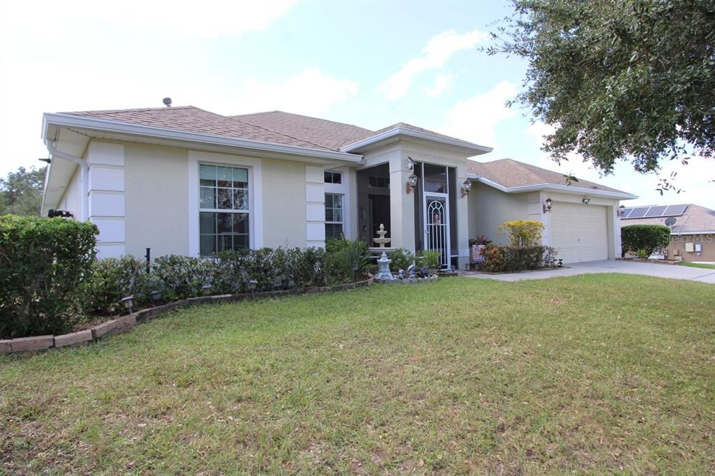 For Sale: $415,000 (4 beds, 2 baths, 2084 Square Feet)