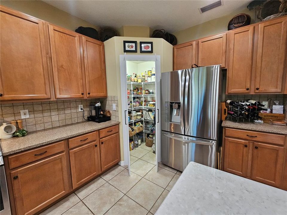 Walk-in Pantry