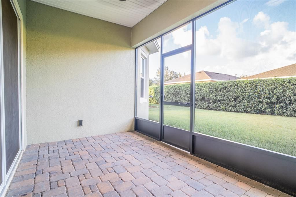 Screened in porch