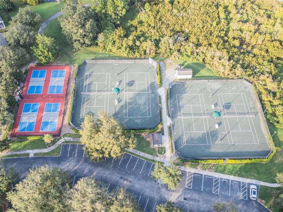 Tennis/Pickle ball courts