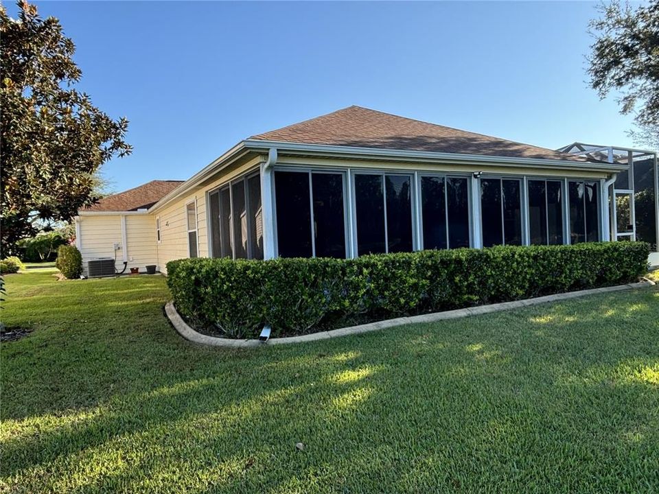 For Sale: $699,000 (3 beds, 2 baths, 1978 Square Feet)