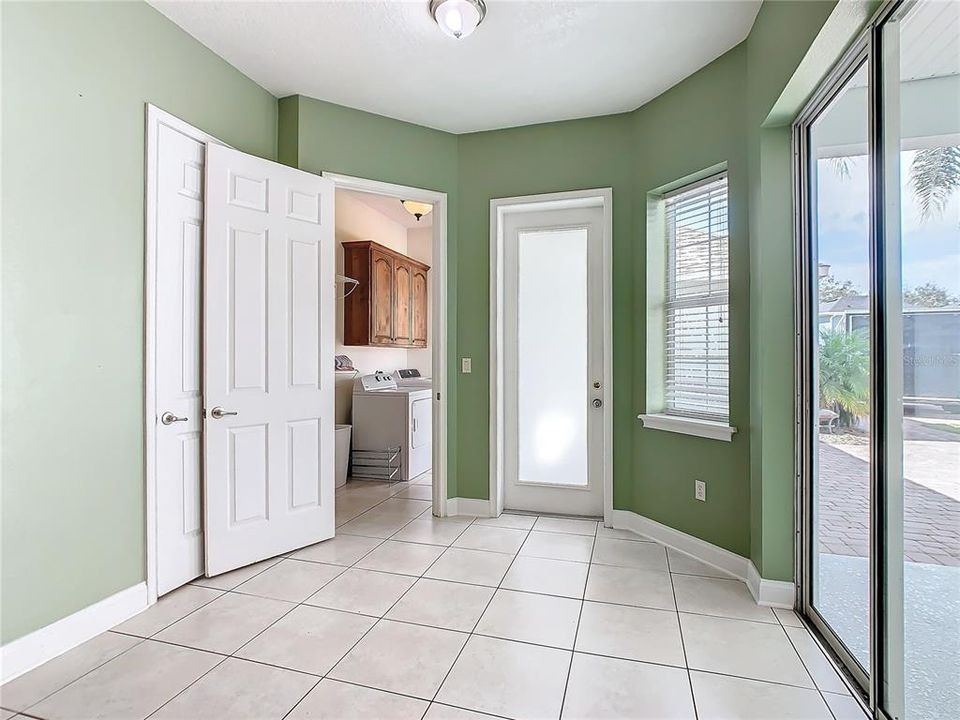 For Sale: $440,000 (3 beds, 2 baths, 2617 Square Feet)