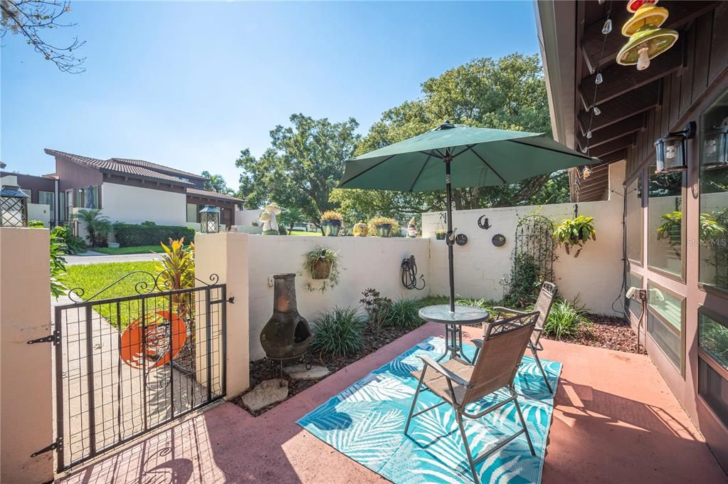 For Sale: $359,000 (3 beds, 2 baths, 1932 Square Feet)