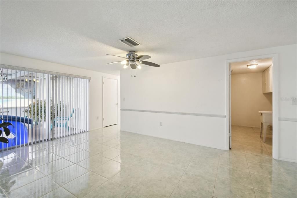 For Sale: $329,900 (3 beds, 2 baths, 1771 Square Feet)