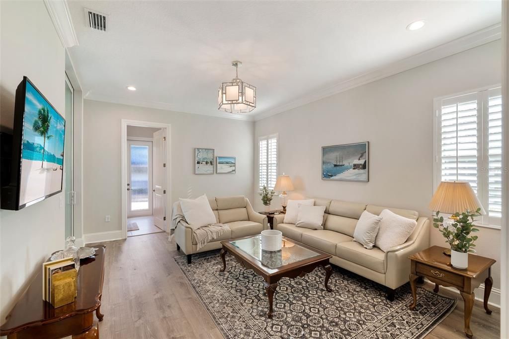 Active With Contract: $2,300,000 (4 beds, 4 baths, 3037 Square Feet)