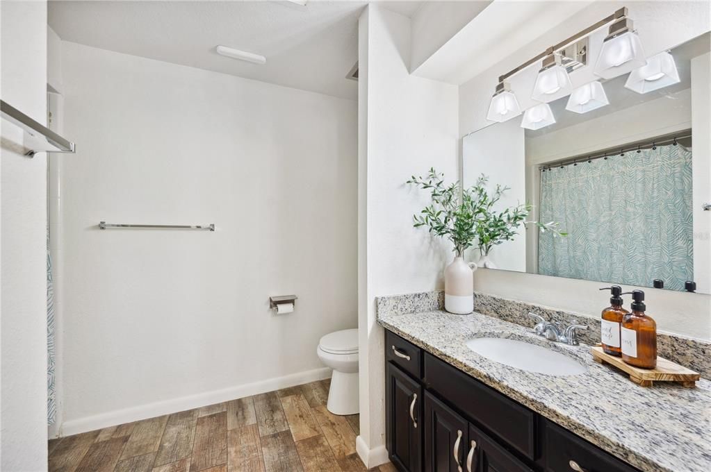 Active With Contract: $375,000 (3 beds, 2 baths, 1726 Square Feet)