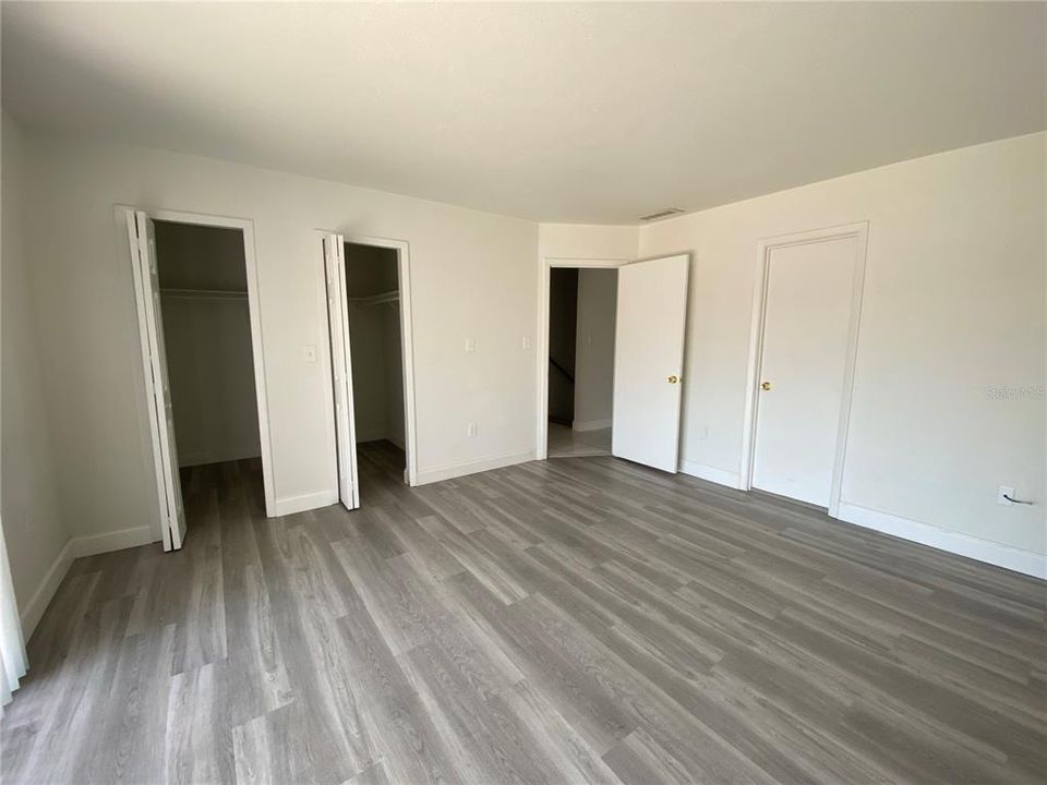 For Sale: $145,000 (2 beds, 1 baths, 1164 Square Feet)