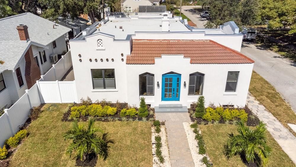 En Venta: $975,000 (4 camas, 3 baños, 2178 Pies cuadrados)