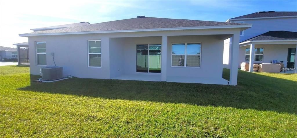 For Rent: $2,700 (4 beds, 2 baths, 2160 Square Feet)