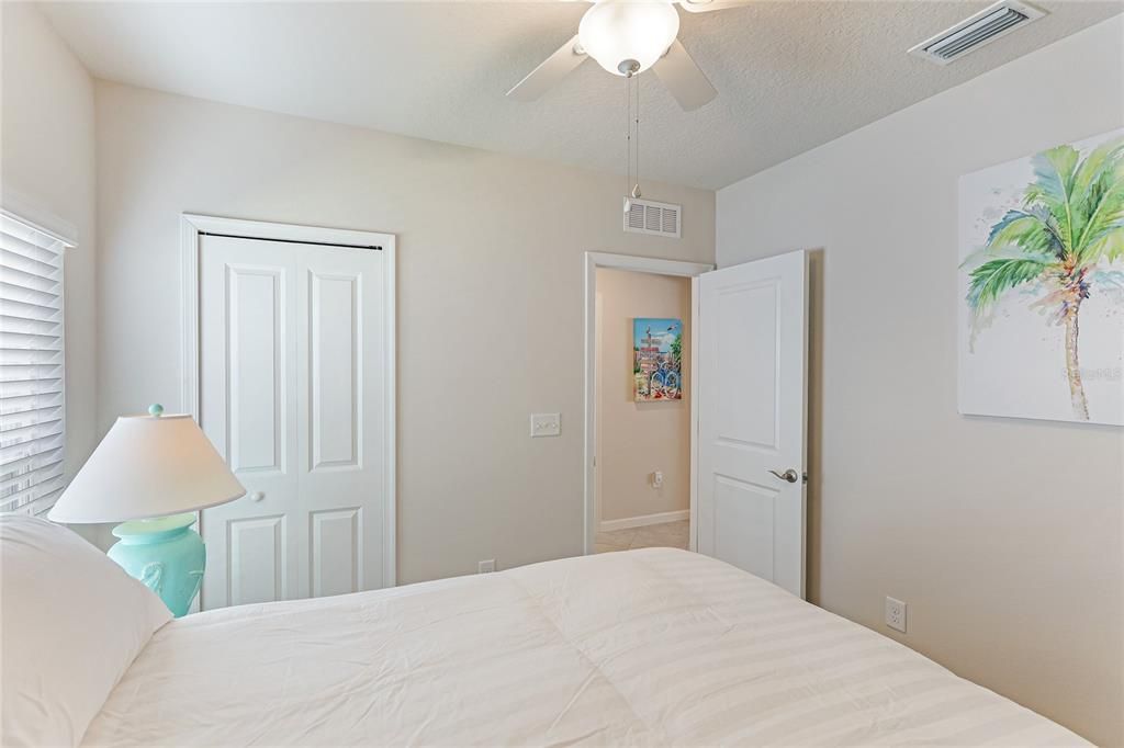 For Sale: $349,500 (3 beds, 2 baths, 1509 Square Feet)