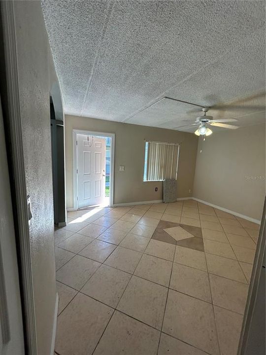 For Rent: $1,500 (2 beds, 1 baths, 784 Square Feet)