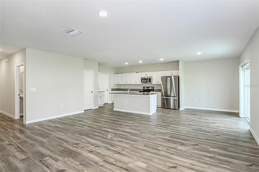 For Sale: $363,990 (4 beds, 2 baths, 2226 Square Feet)